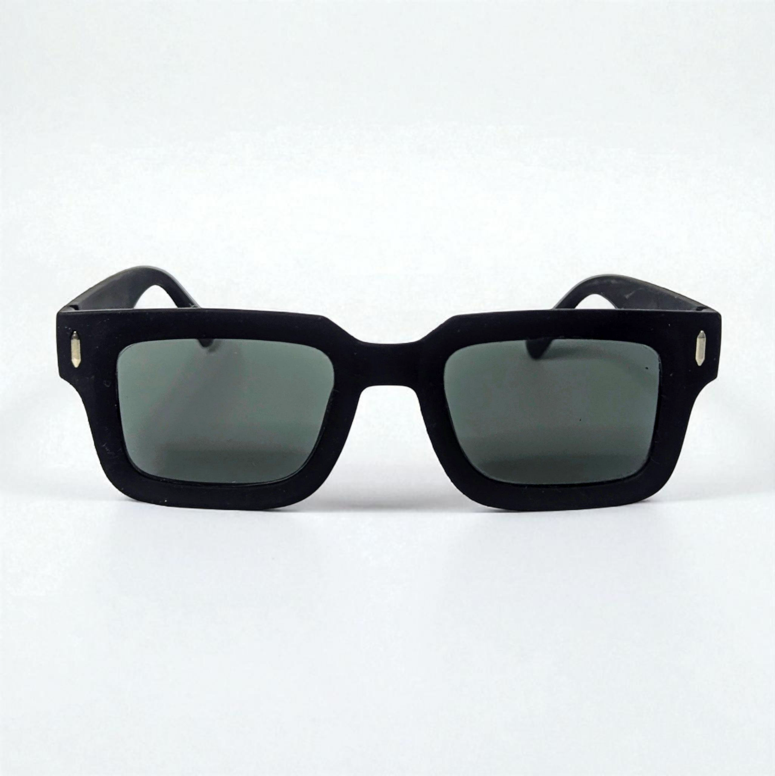 Black-Bold-8281-Square-Sunglasses